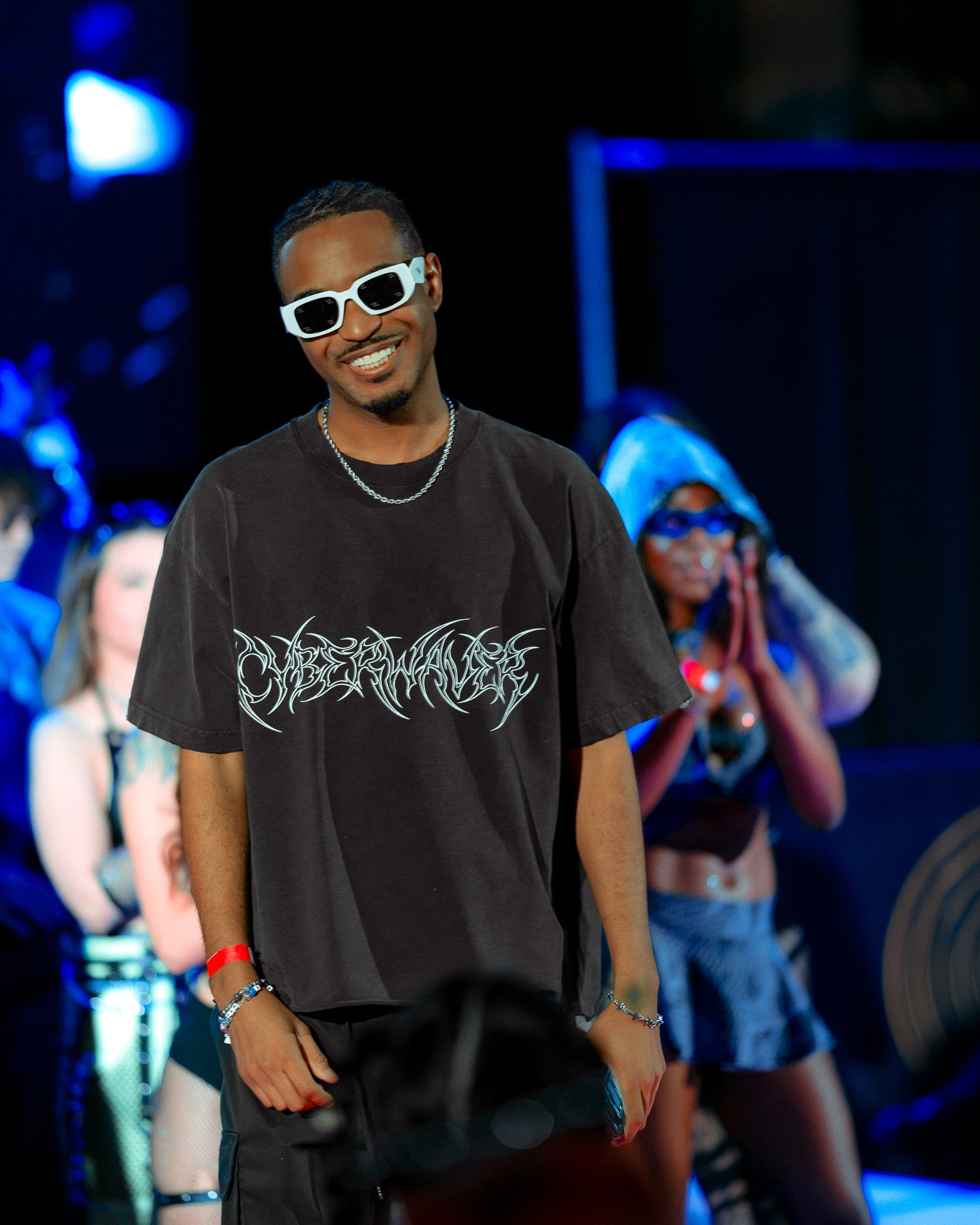 GHOST WAVE TEE